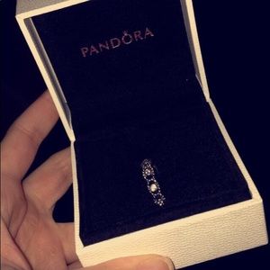 PANDORA RING